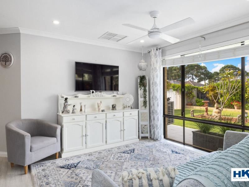 45 Vaucluse Crescent, Ellenbrook