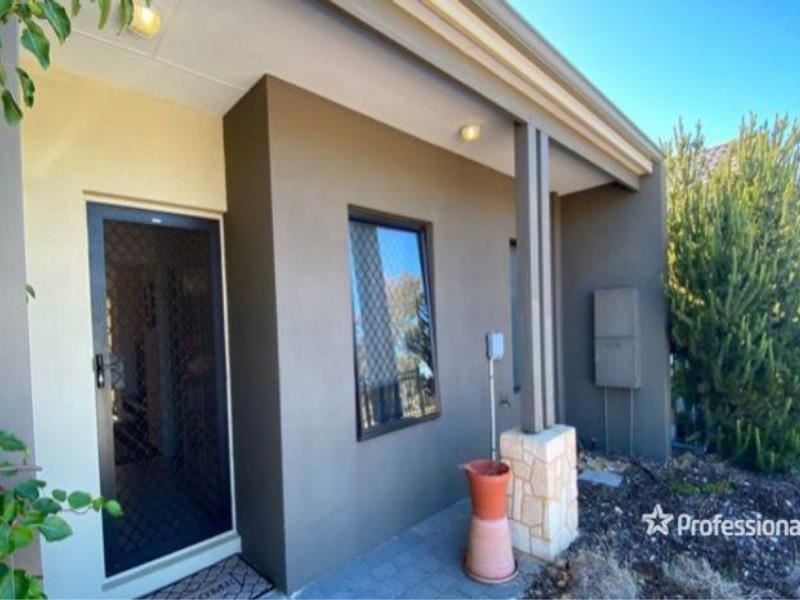 132 Camborne Parkway, Butler
