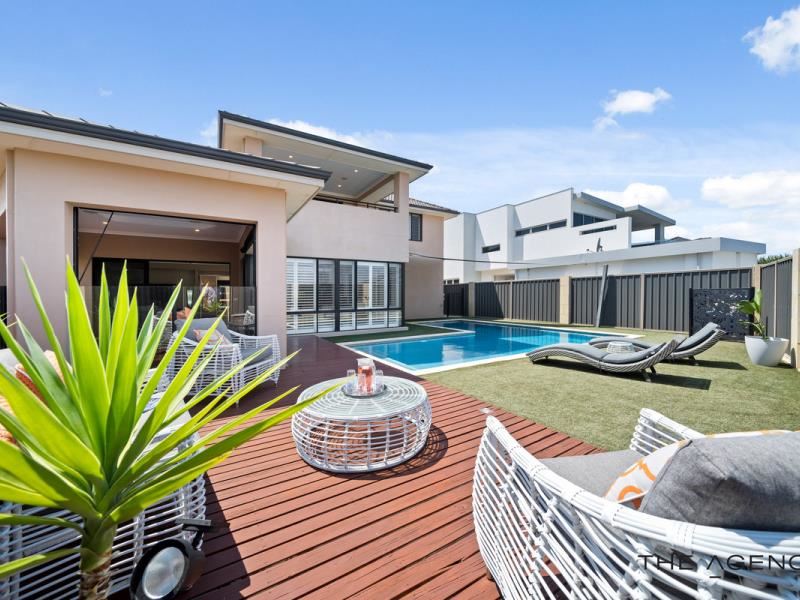 9 Dotterel Green, Jindalee