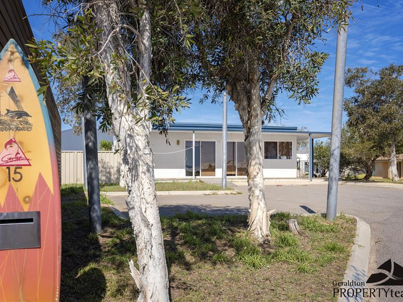 15 Schooner Pass, Glenfield WA 6532