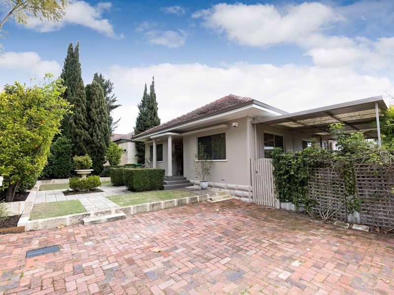69 Kitchener Road, Melville