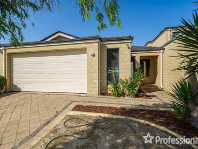 6B Ilumba Way, Nollamara WA 6061