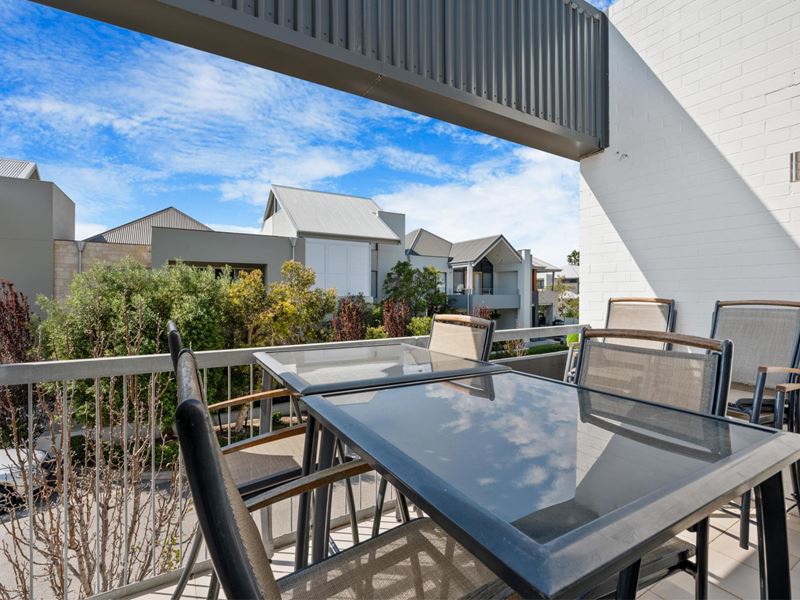 44/59 Breaksea Drive, North Coogee WA 6163