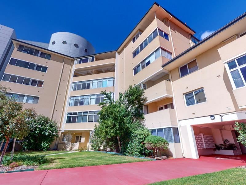 220/45 Adelaide Terrace, East Perth