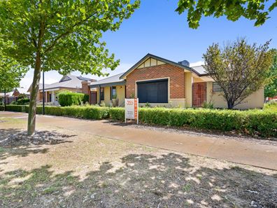 14 Beechwood Circle, Aveley WA 6069