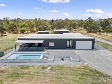 76 Florence Place, Oakford WA 6121