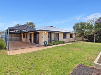 12 Gentle Circle, South Guildford WA 6055