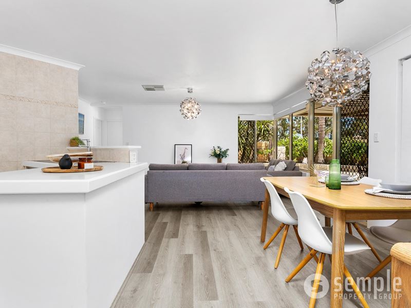 2 Impson Gardens, South Lake