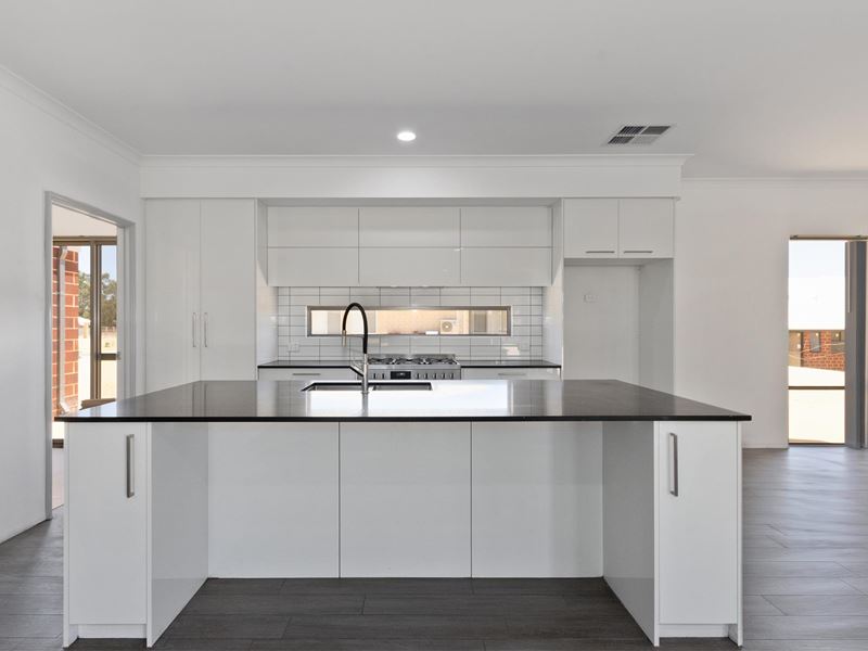 54 Tuckeroo Parade, Helena Valley
