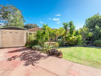 5 Boona Court, Maida Vale WA 6057