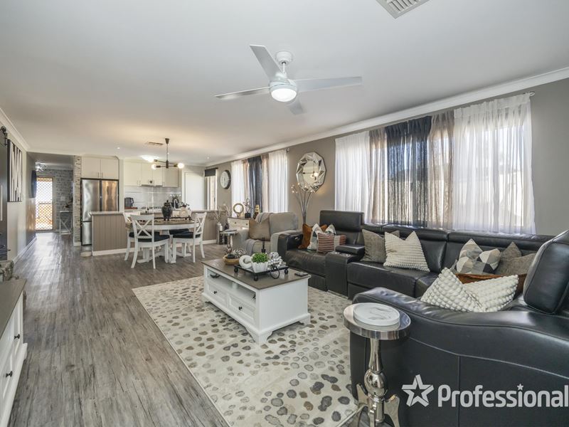 44 Brixton Crescent, Ellenbrook