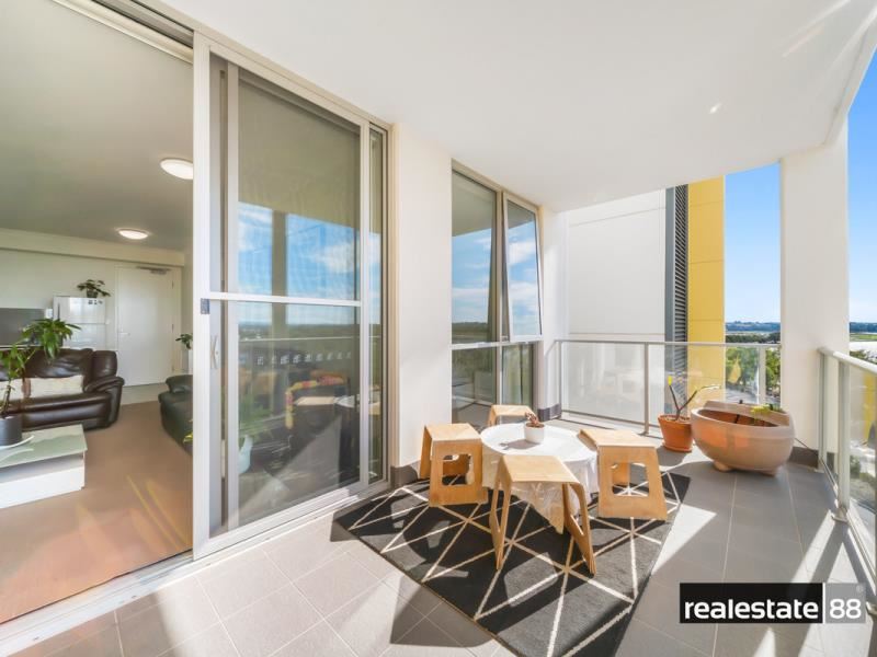 33/28 Goodwood Parade, Burswood