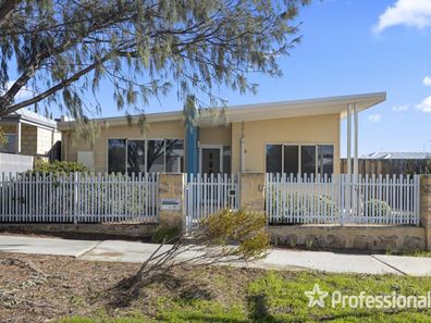 15 Breaker Street, Yanchep WA 6035