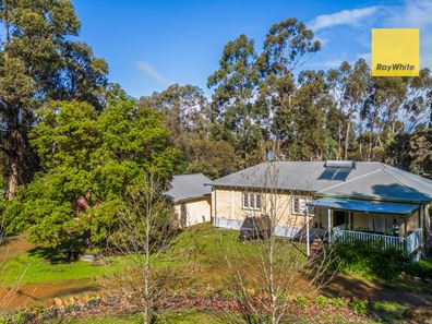 214 Blackwood River Drive, Nannup WA 6275