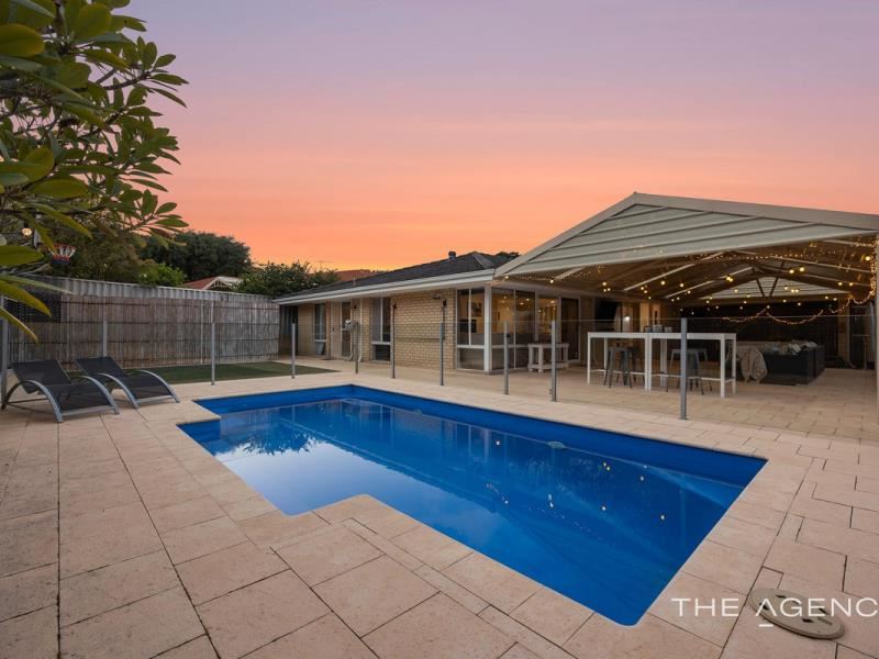 17 Harvey Crescent, Kardinya