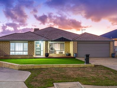 1 Kuri Way, Secret Harbour WA 6173