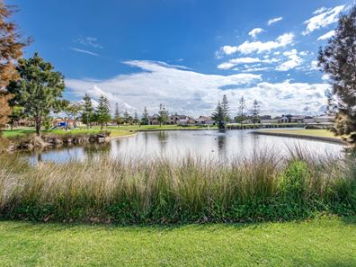 9 Totara Avenue, Canning Vale WA 6155