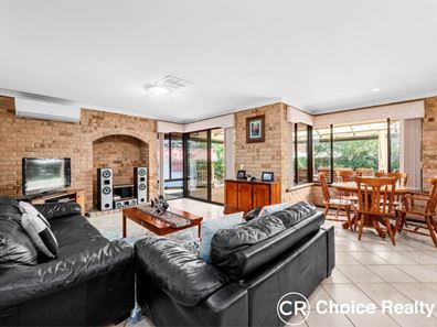 15 Oldham Place, Leeming WA 6149