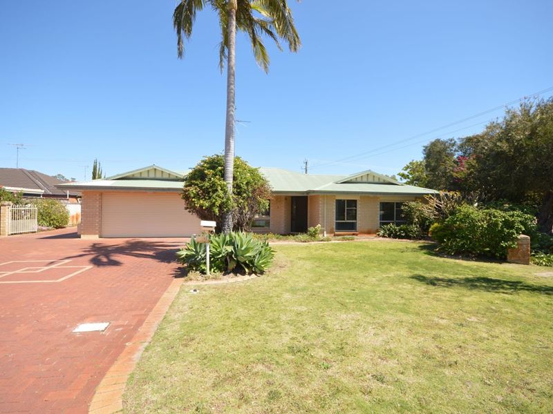 1 Blossom Place, Coodanup WA 6210