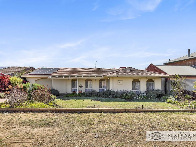 13 Steinbeck, Spearwood