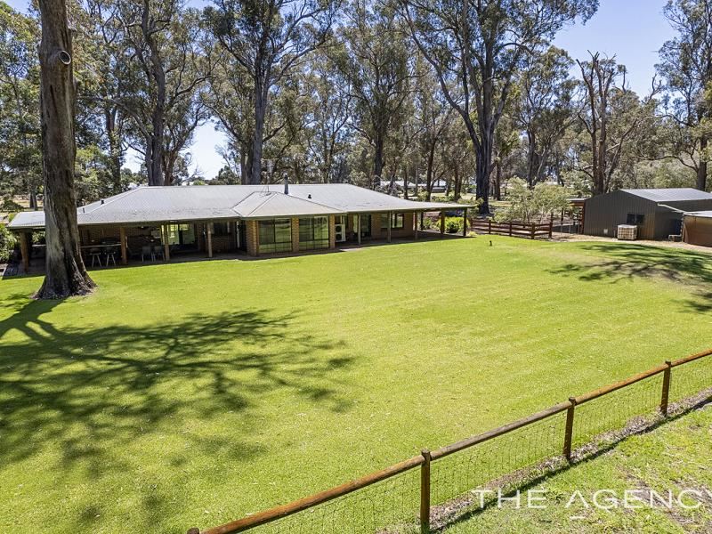 8 Forest Court, Reinscourt WA 6280