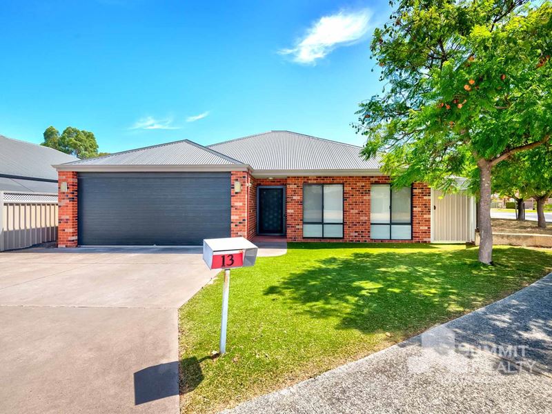 13 Ivy Rock Way, Australind WA 6233