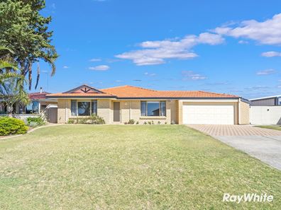 26 Kingfisher Drive, Halls Head WA 6210