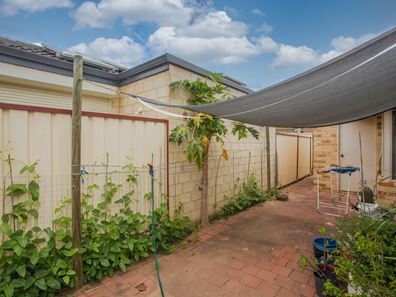 1/26A Mathoura Street, Midland WA 6056