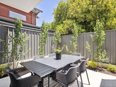 2/24 Sheridan Lane, West Perth WA 6005