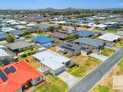 8 Neptune Pass, Mckail WA 6330