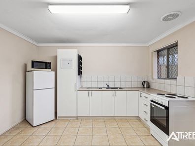 10B Ulm Court, Thornlie WA 6108