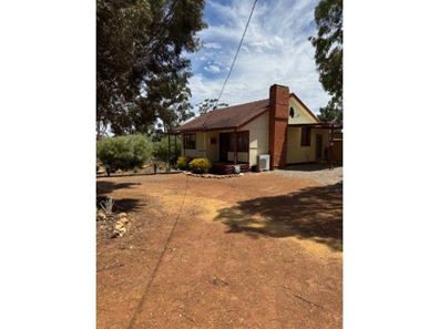 37 Murphy Street, Corrigin WA 6375