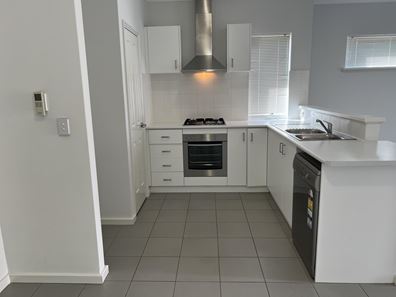Waikiki WA 6169