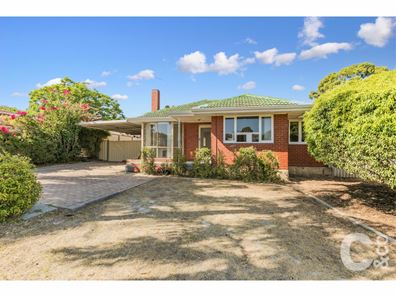 6 Hennessy Avenue, Orelia WA 6167