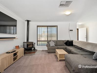 7 Starlight Place, South Kalgoorlie WA 6430