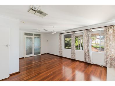 36 Mulligan Way, Orelia WA 6167