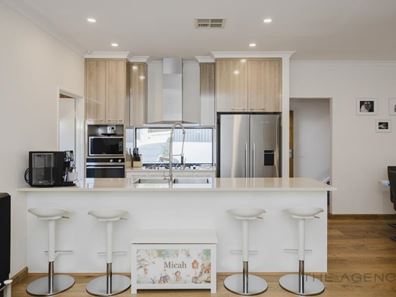 198B Edinboro Street, Joondanna WA 6060