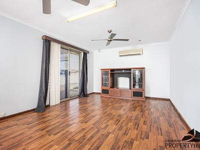 1 Grevillia Street, Utakarra WA 6530