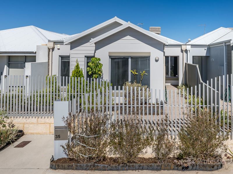 35 Aureate Way, Eglinton WA 6034