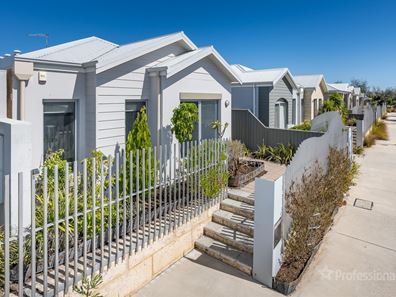 35 Aureate Way, Eglinton WA 6034