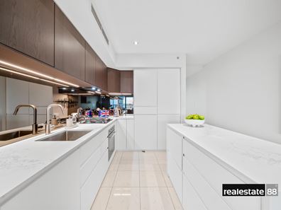 82/132 Terrace Road, Perth WA 6000