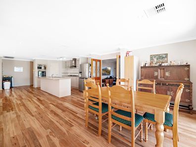 84 Bordeaux Lane, The Vines WA 6069