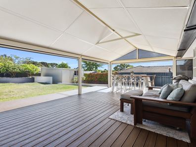 9 Buckingham Crescent, Kardinya WA 6163
