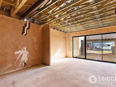 4 Handford Place, Orelia WA 6167