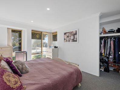 359 Millhouse Road, Aveley WA 6069