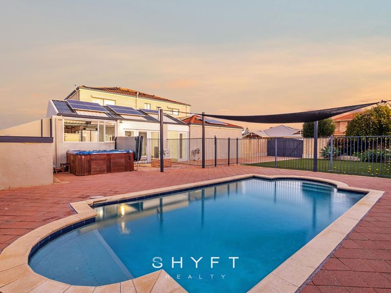 14 Marin  Parade, Mindarie