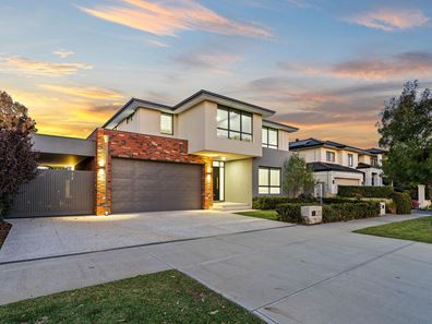 20 Leonora Street, Como WA 6152