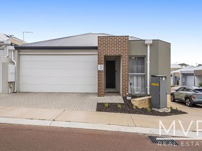 5 Conifer Place, Kardinya WA 6163