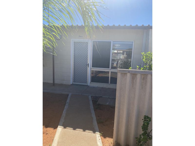 4/16 Brown Street, South Carnarvon WA 6701