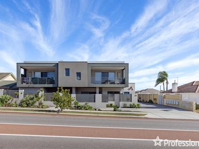 10/429 Flinders Street, Nollamara WA 6061